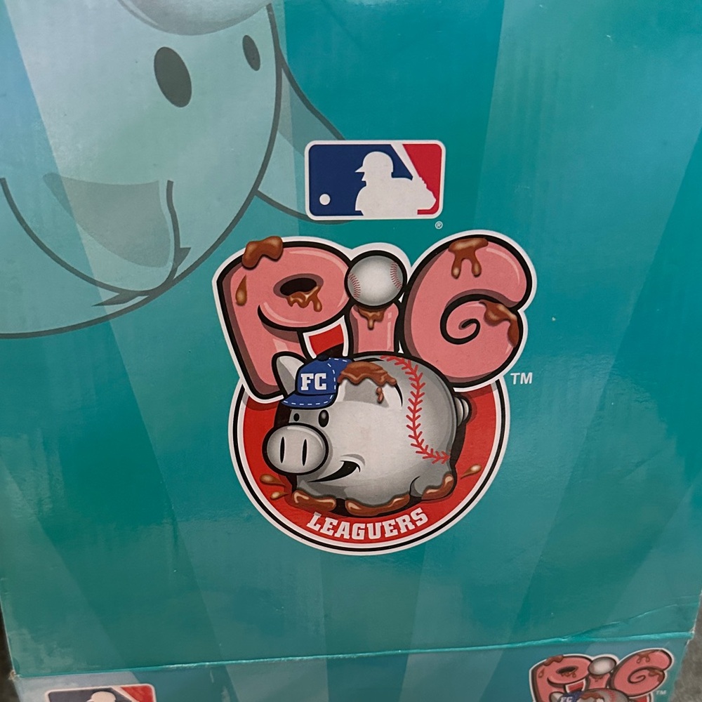 Los Angeles DODGERS PIGGY BANK - Picture 9 of 11